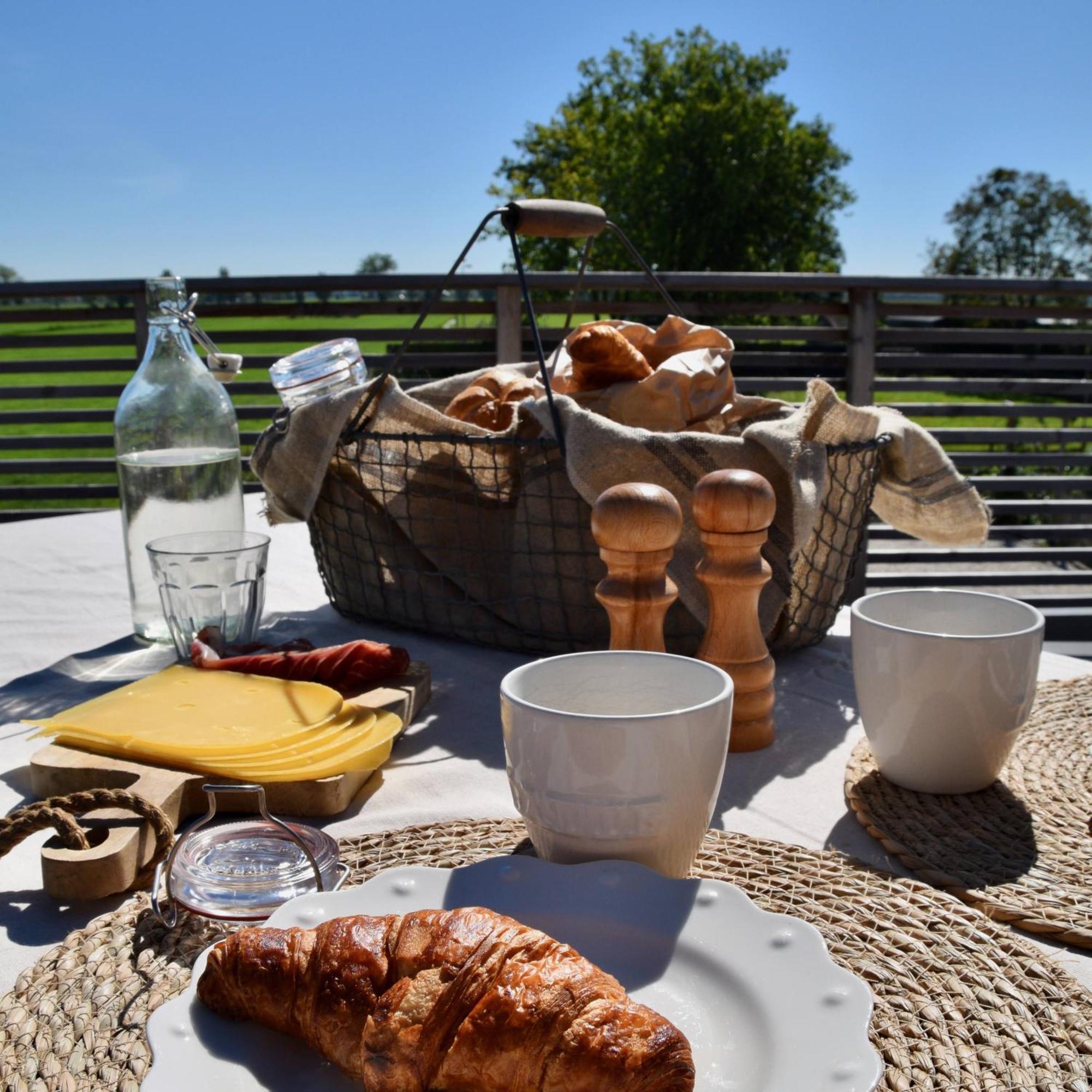 Bedje In De Polder Bed & Breakfast Montfoort Exterior photo